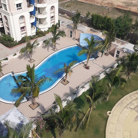 La Platina Premium Suites, Near Puri Sea Beach Экстерьер фото