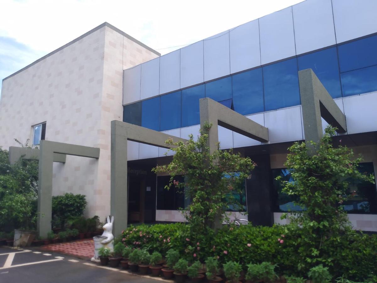 La Platina Premium Suites, Near Puri Sea Beach Экстерьер фото
