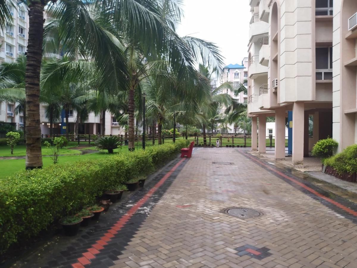 La Platina Premium Suites, Near Puri Sea Beach Экстерьер фото