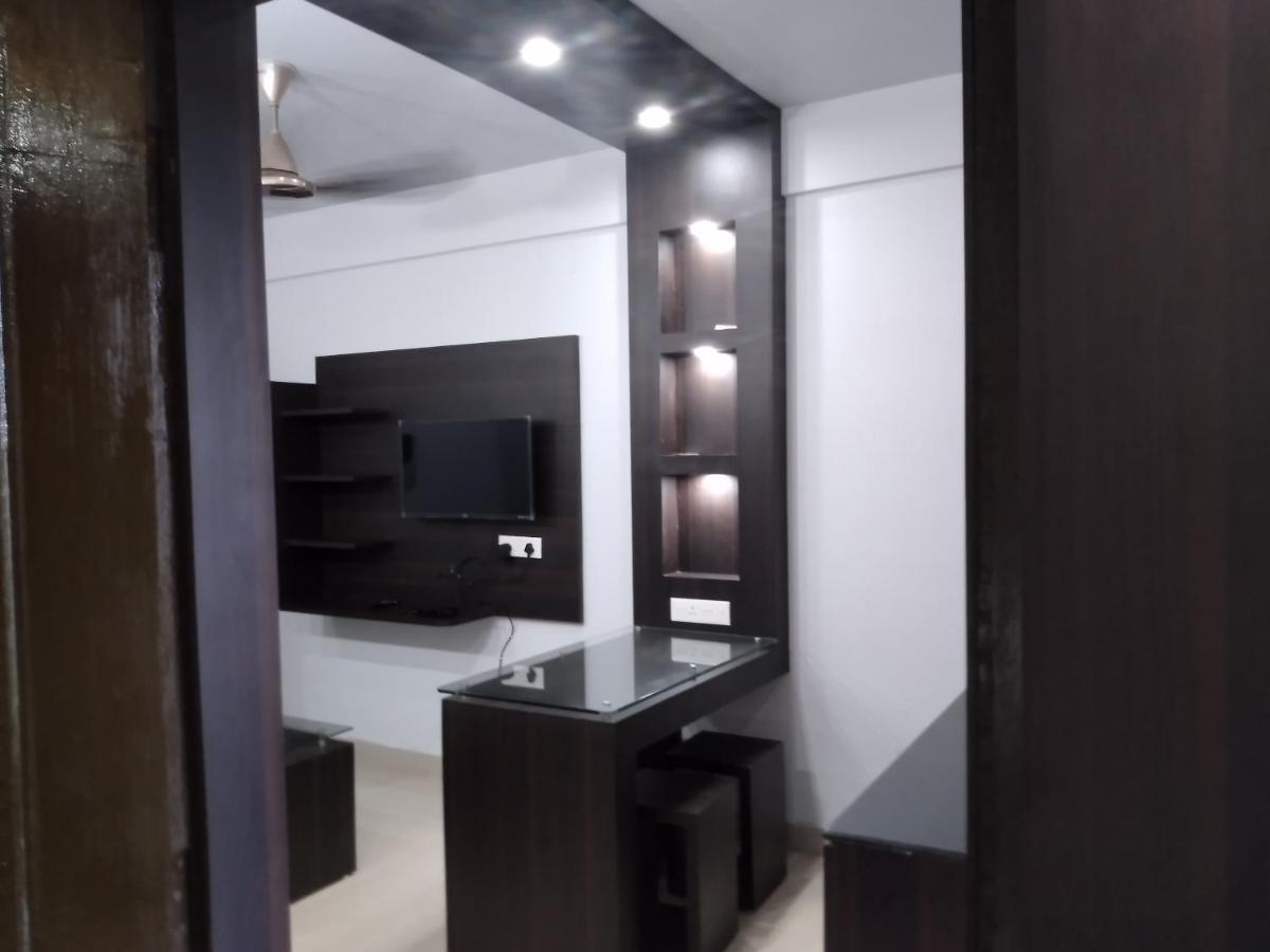 La Platina Premium Suites, Near Puri Sea Beach Экстерьер фото
