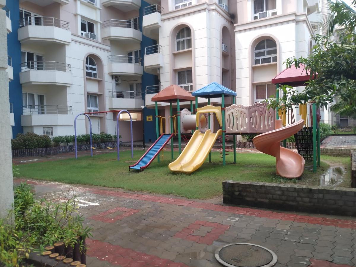 La Platina Premium Suites, Near Puri Sea Beach Экстерьер фото