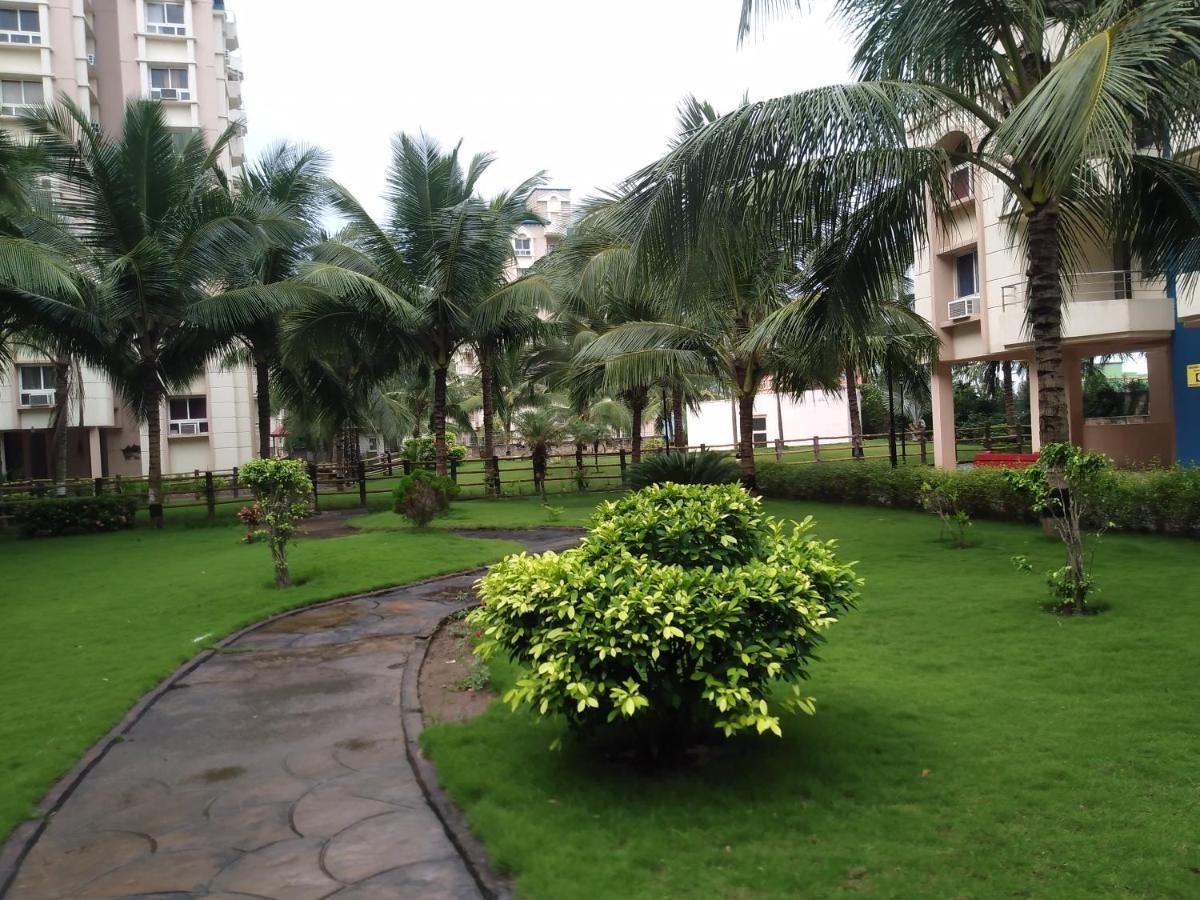 La Platina Premium Suites, Near Puri Sea Beach Экстерьер фото