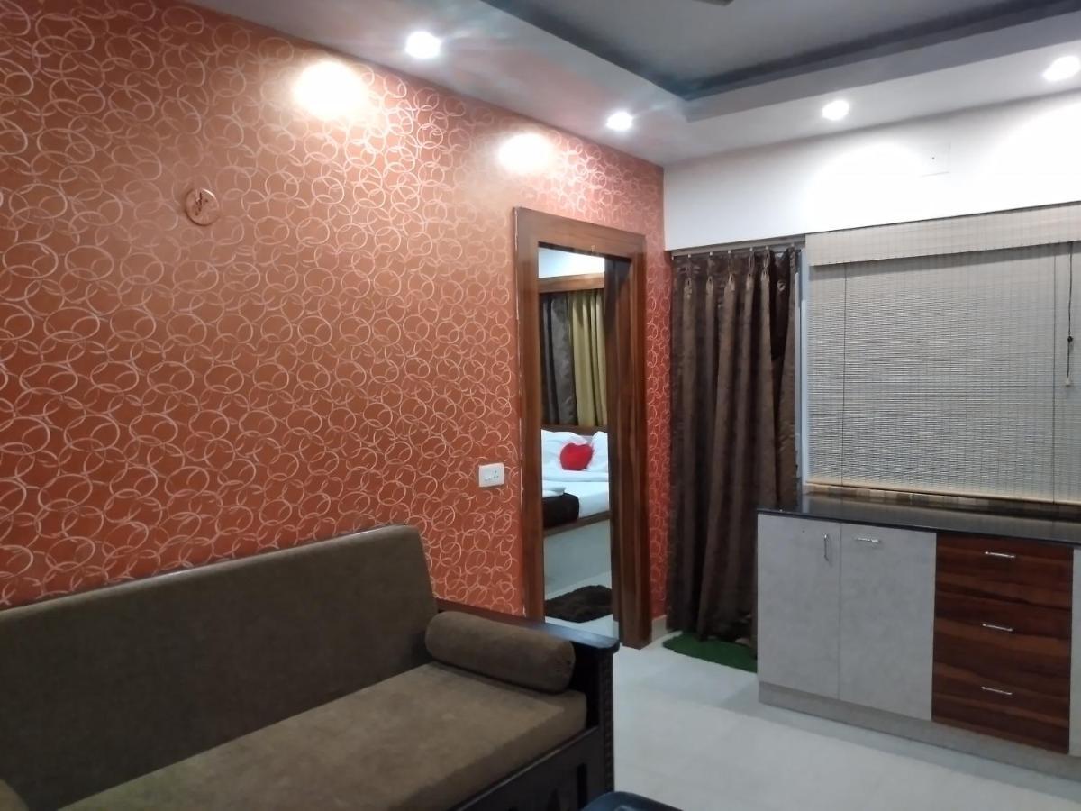 La Platina Premium Suites, Near Puri Sea Beach Экстерьер фото