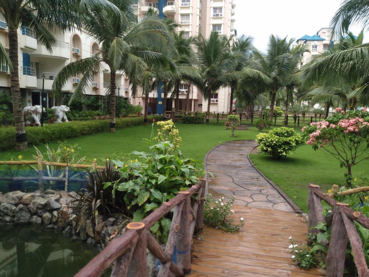 La Platina Premium Suites, Near Puri Sea Beach Экстерьер фото