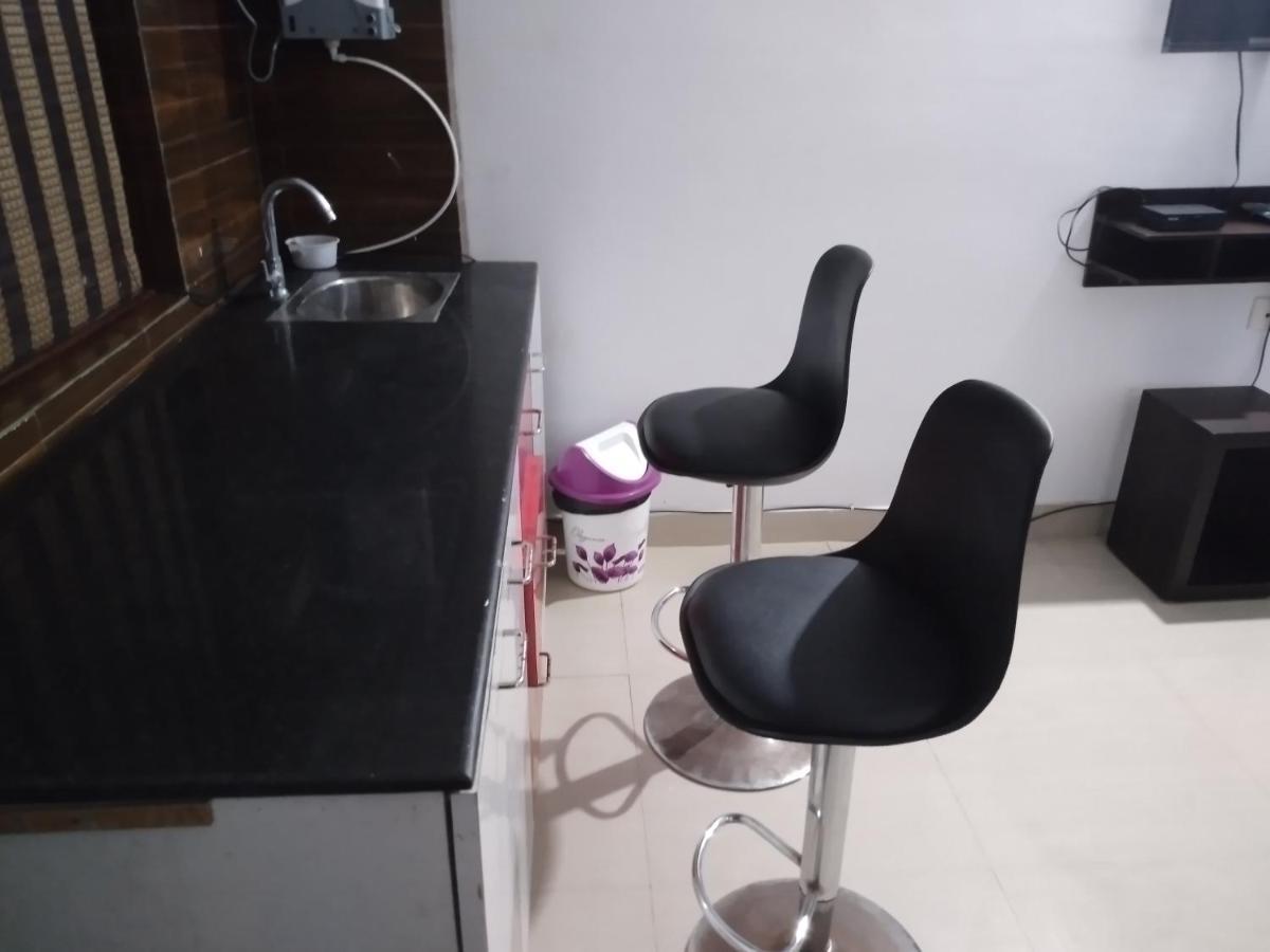 La Platina Premium Suites, Near Puri Sea Beach Экстерьер фото
