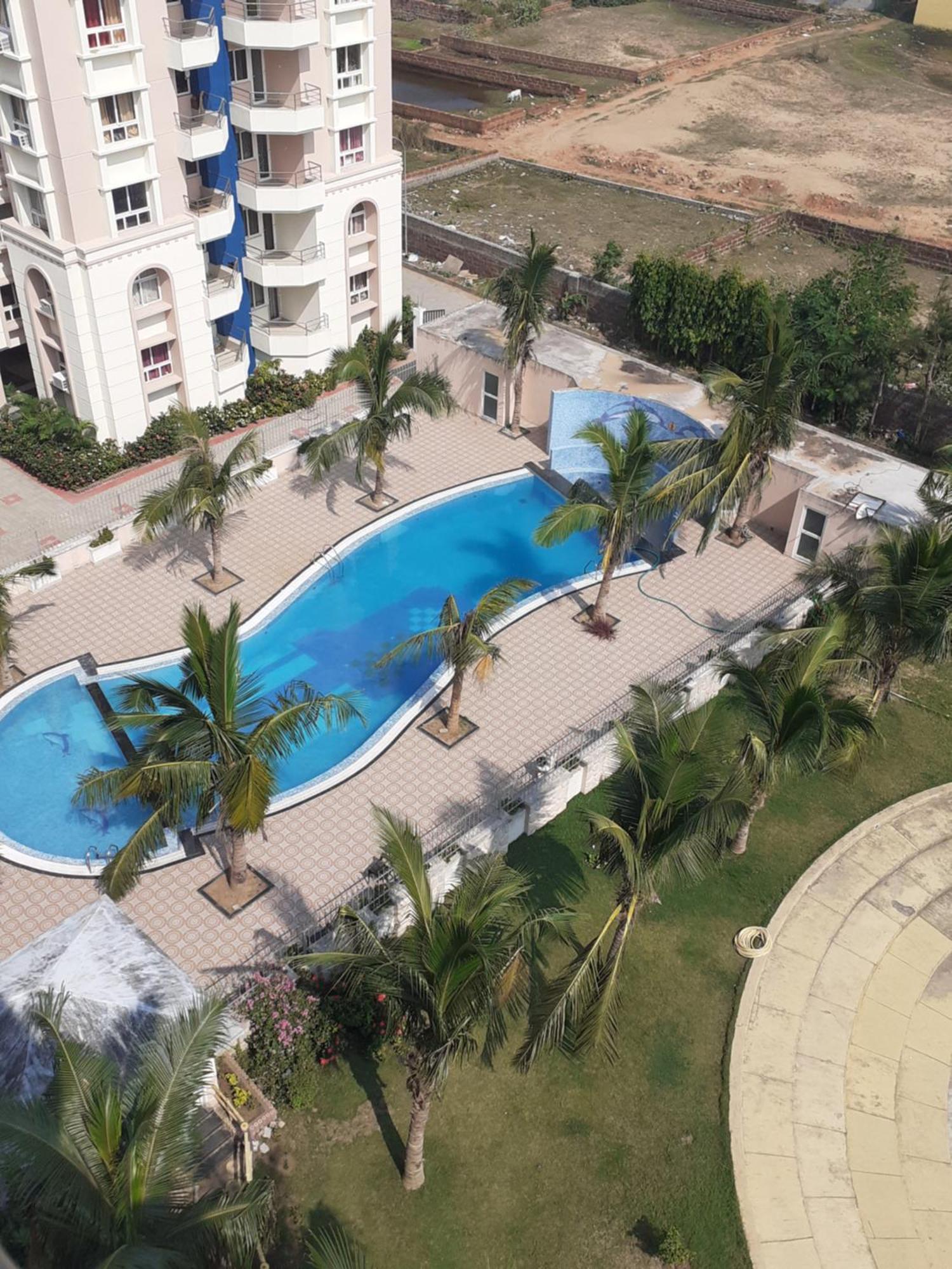 La Platina Premium Suites, Near Puri Sea Beach Экстерьер фото