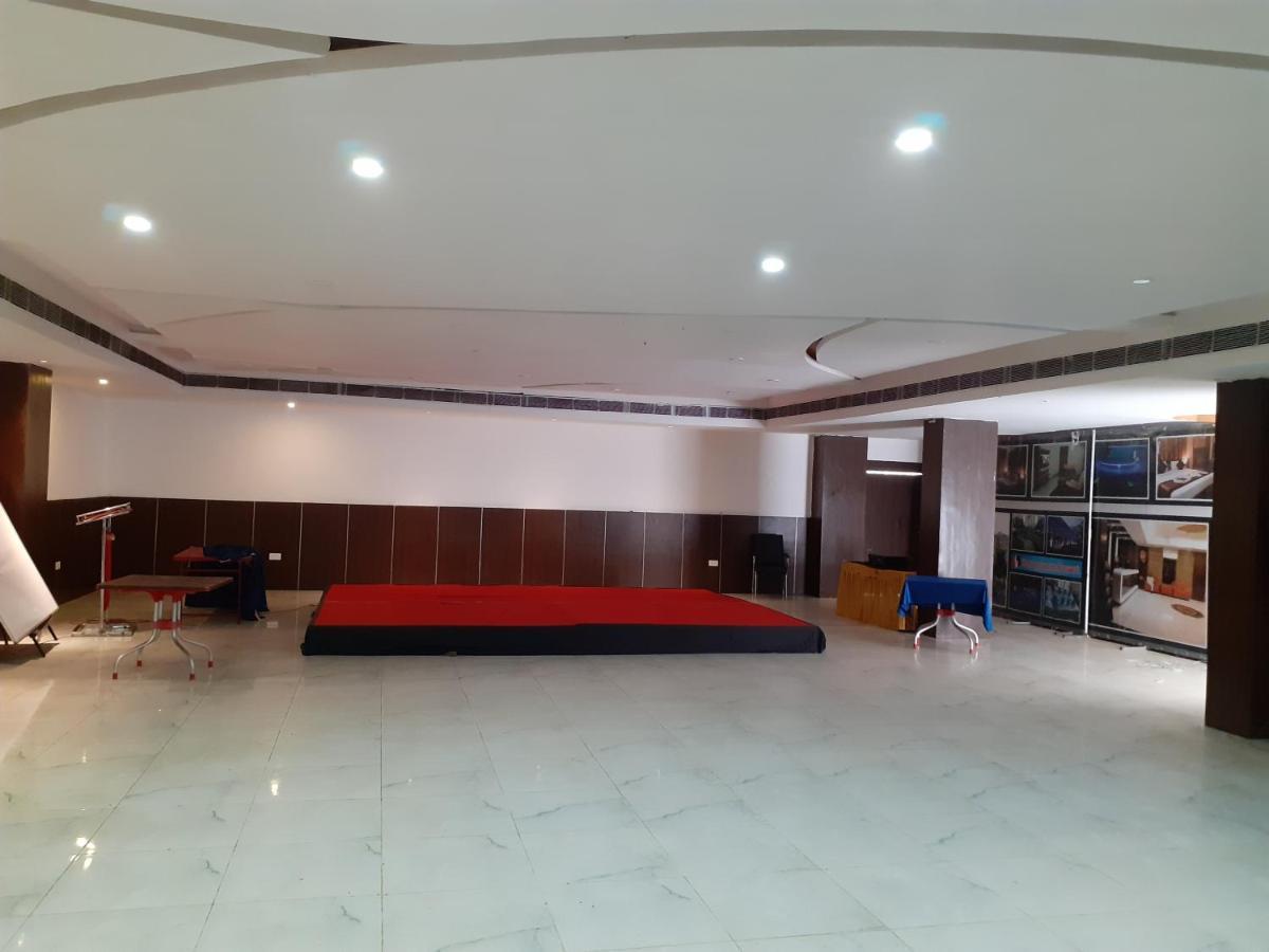 La Platina Premium Suites, Near Puri Sea Beach Экстерьер фото
