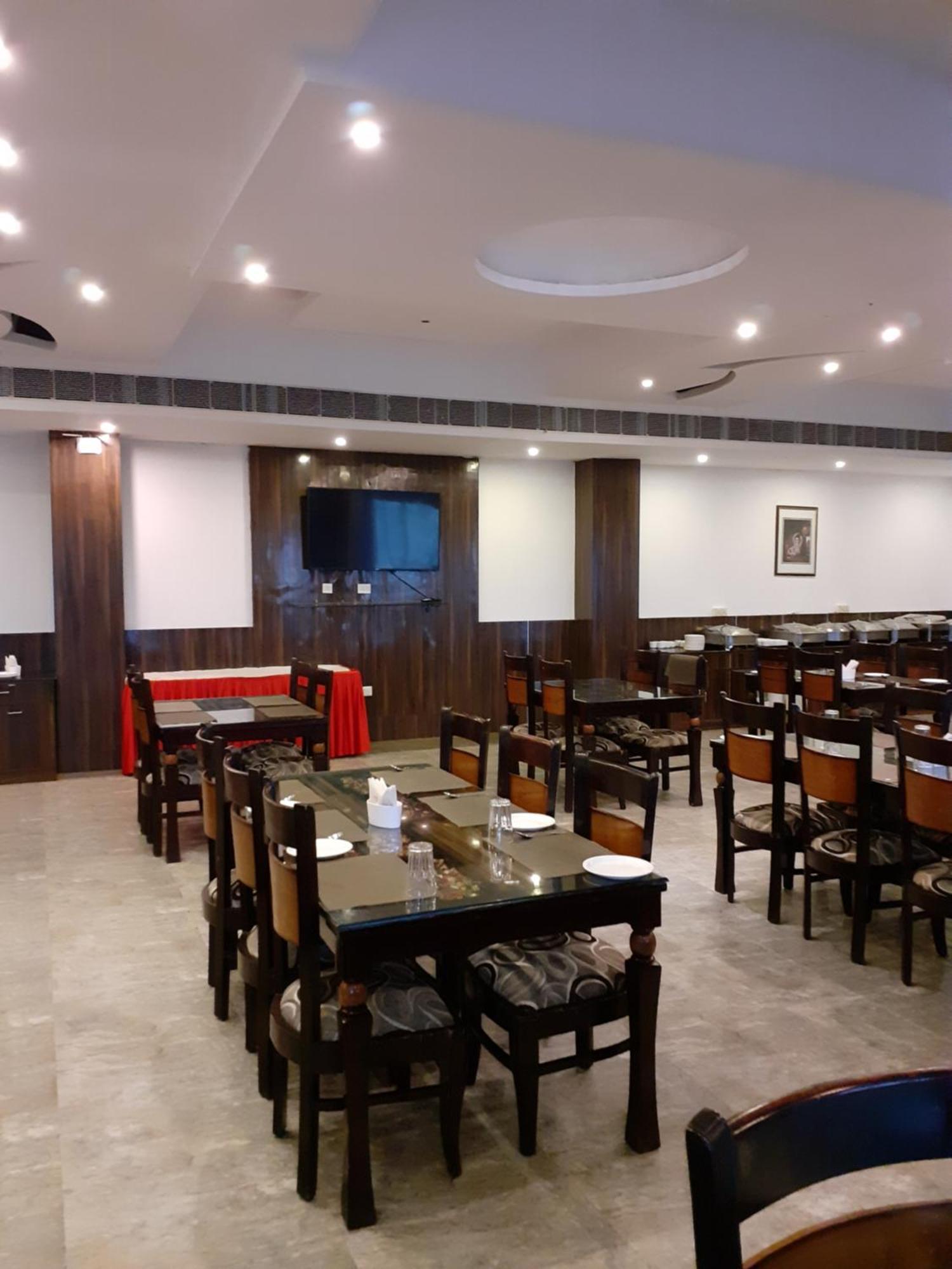 La Platina Premium Suites, Near Puri Sea Beach Экстерьер фото